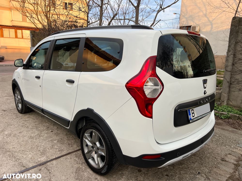 Dacia Lodgy 1.5 Blue dCi Stepway - 13