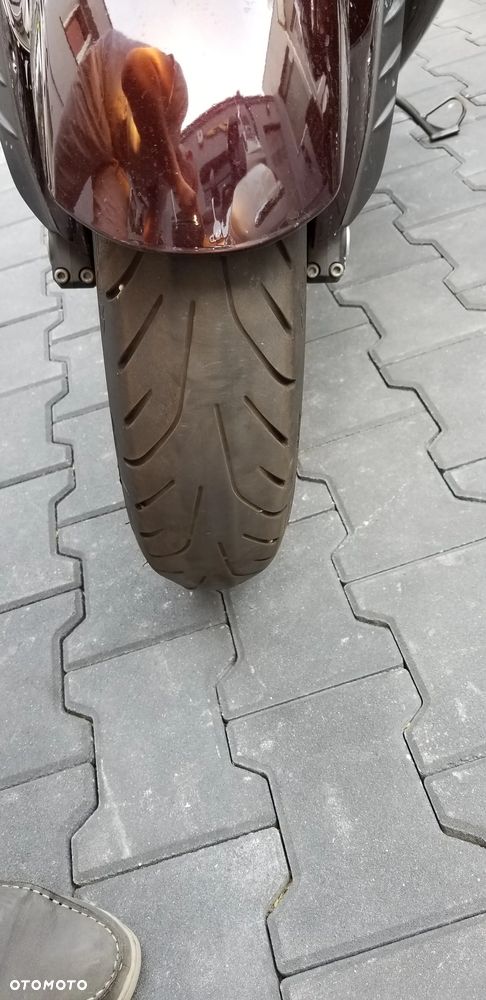 Kawasaki GTR - 4