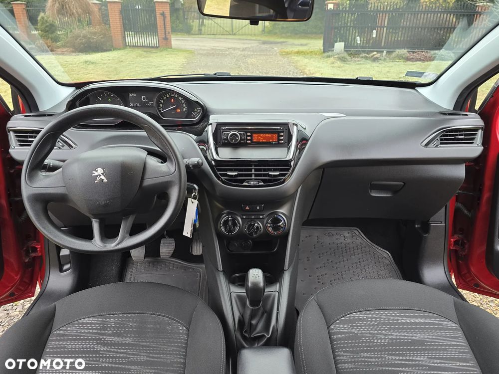 Peugeot 208 1.2 PureTech Style - 13