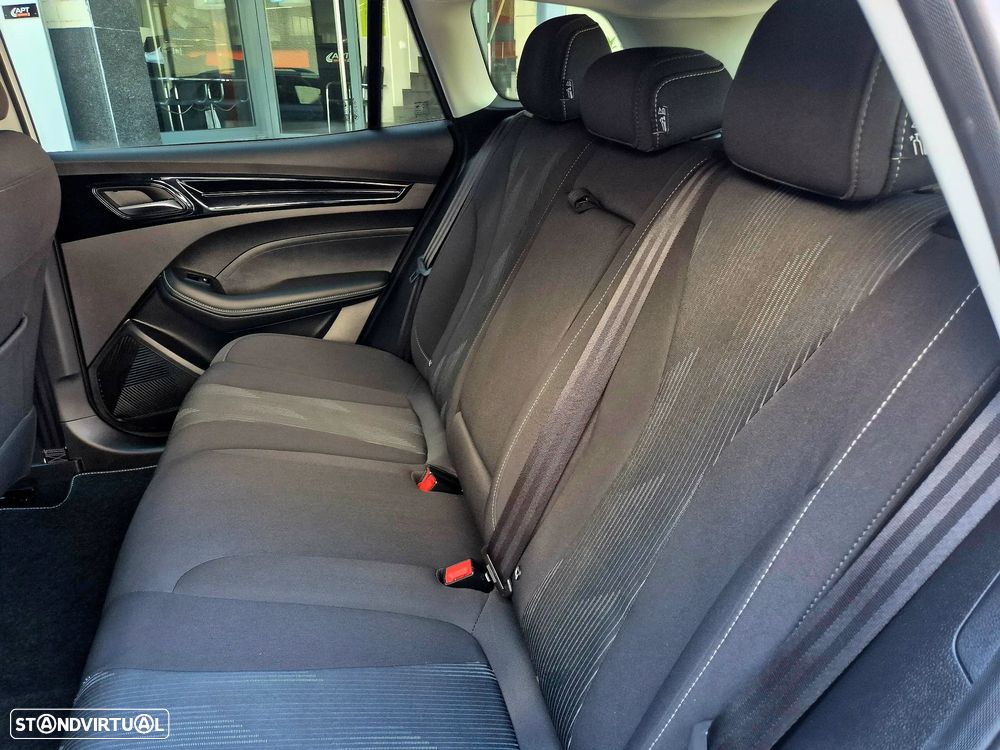 MG MG5 5 Standard Comfort - 30