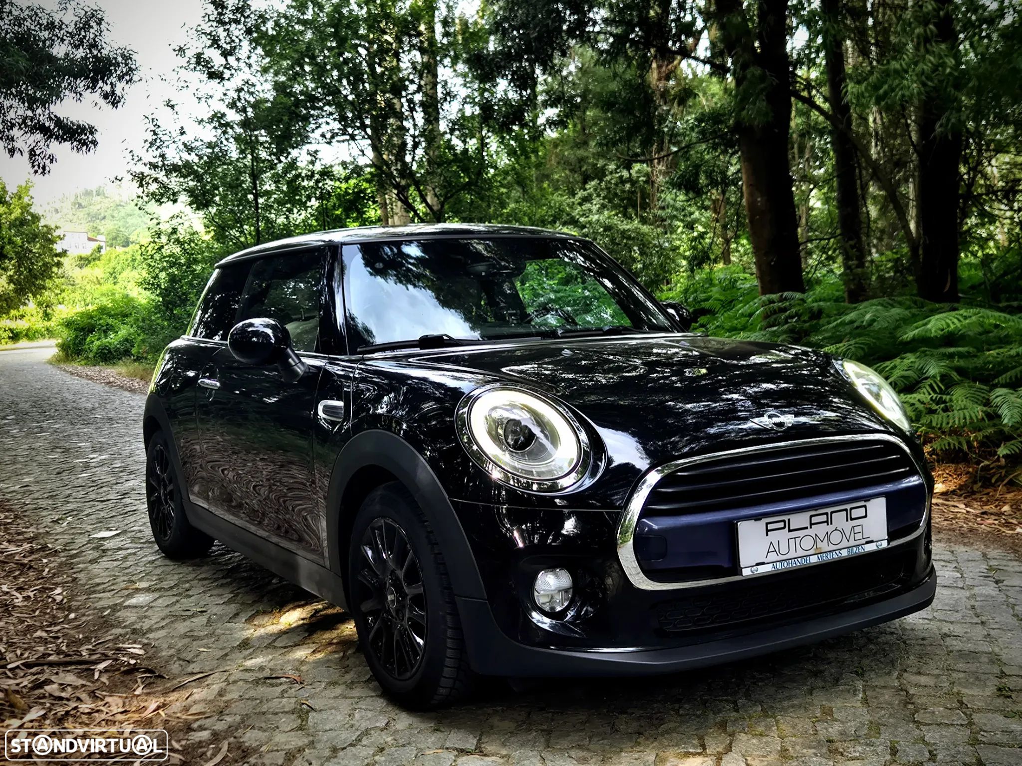 MINI 3 Portas Cooper D - 1