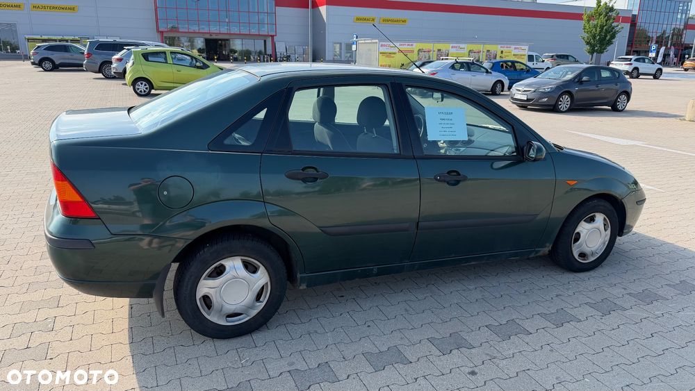 Ford Focus - 9