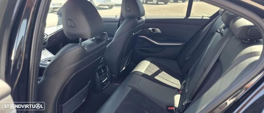 BMW 330 e Pack M Auto - 23