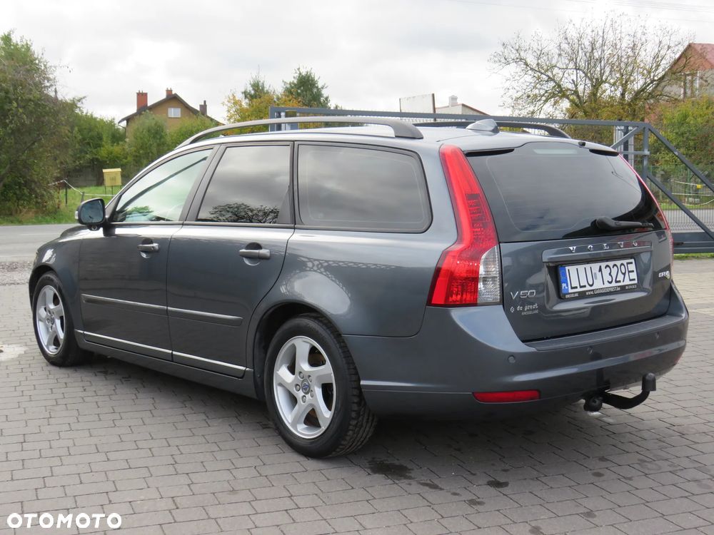 Volvo V50 D2 Momentum Start-Stop - 17