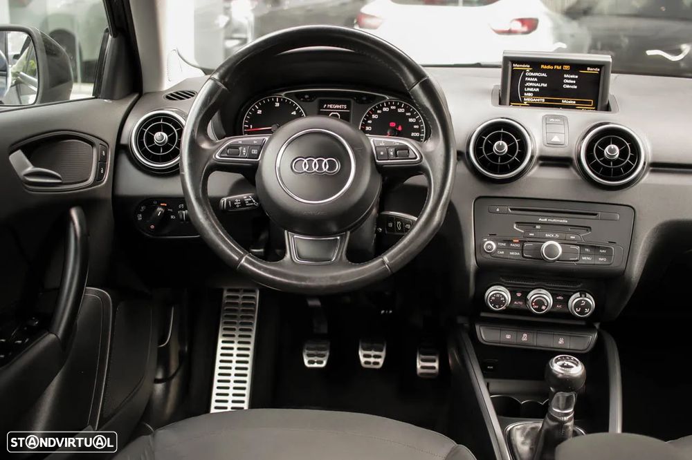 Audi A1 Sportback 1.6 TDI S-line - 9