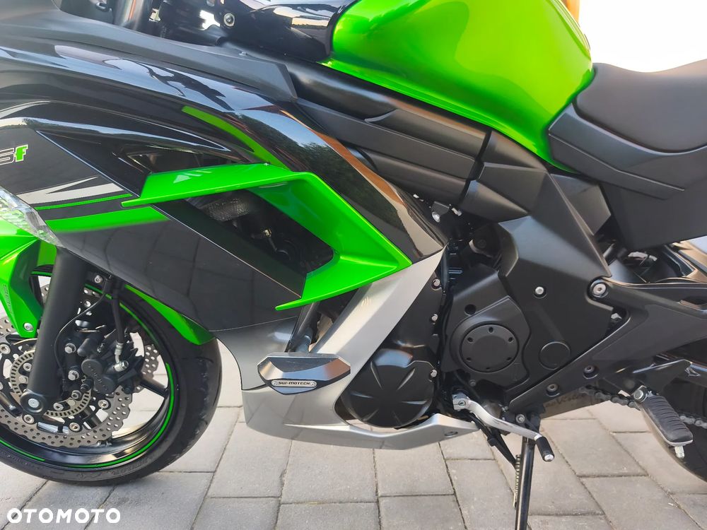 Kawasaki ER - 20