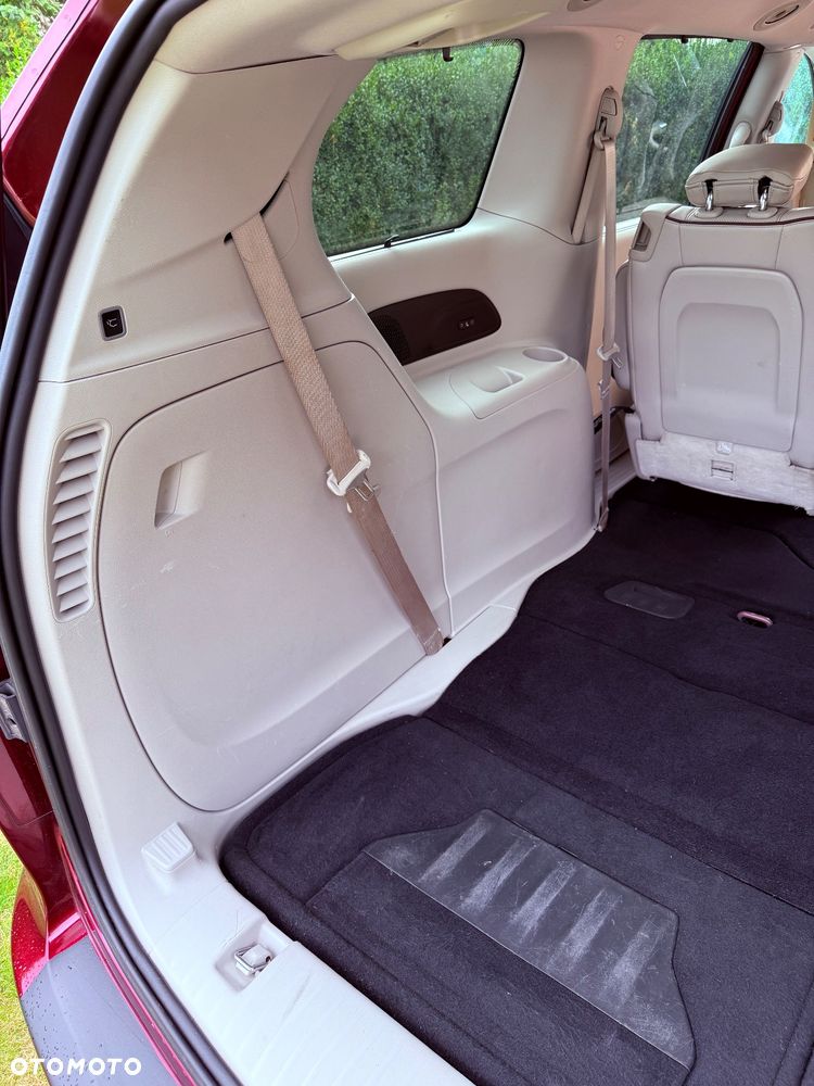 Chrysler Pacifica - 12