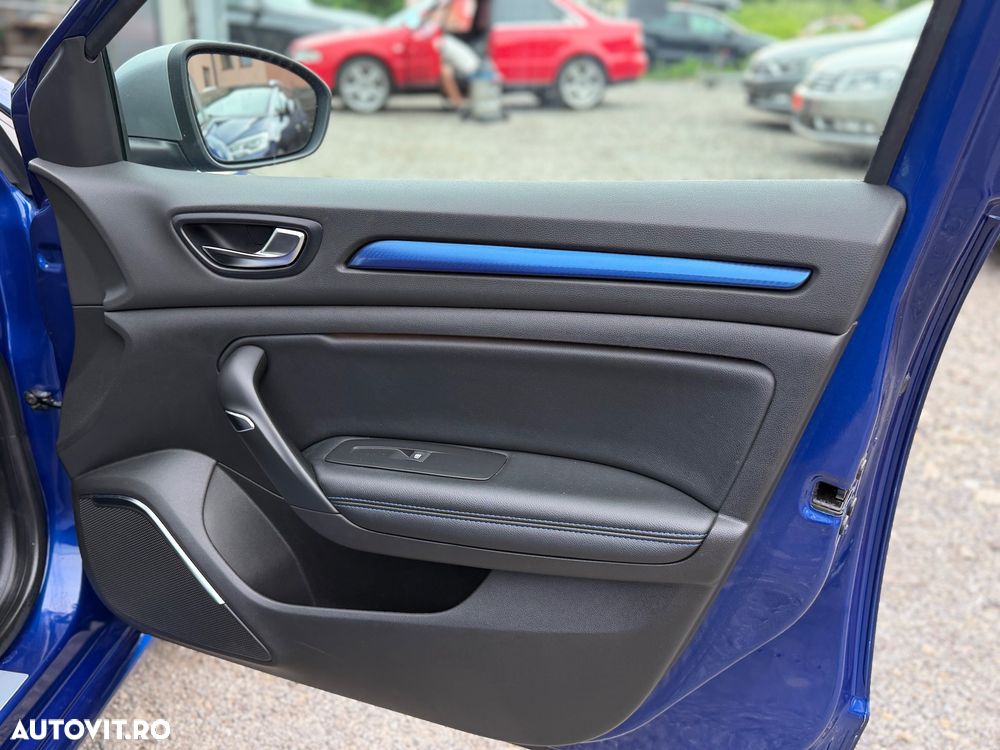 Renault Megane ENERGY dCi 130 GT LINE - 40