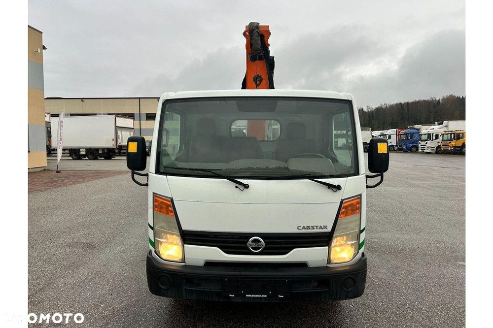 Nissan Cabstar 35.13 GALAXYLIFT GT18-12 + ONLY 45600KM - 4