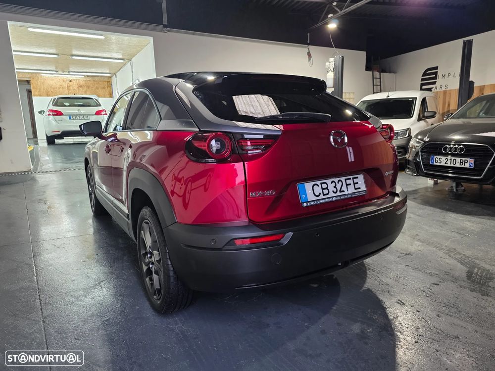 Mazda MX-30 e-SKYACTIV - 5