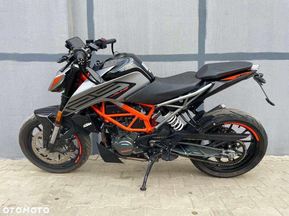 KTM Duke - 5