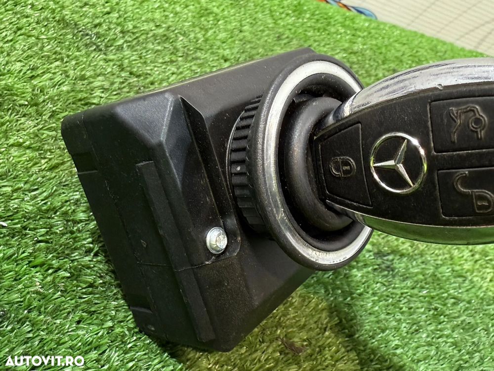 CONTACT CU CHEIE MERCEDES BENZ C250 C204 W204 CDI 2.2 DIESEL 2012 COD OEM A2079052600 2008-2014 - 4