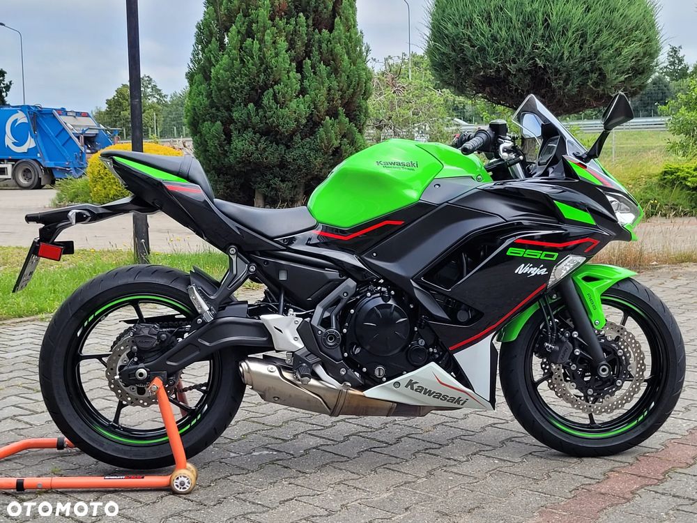 Kawasaki Ninja - 4