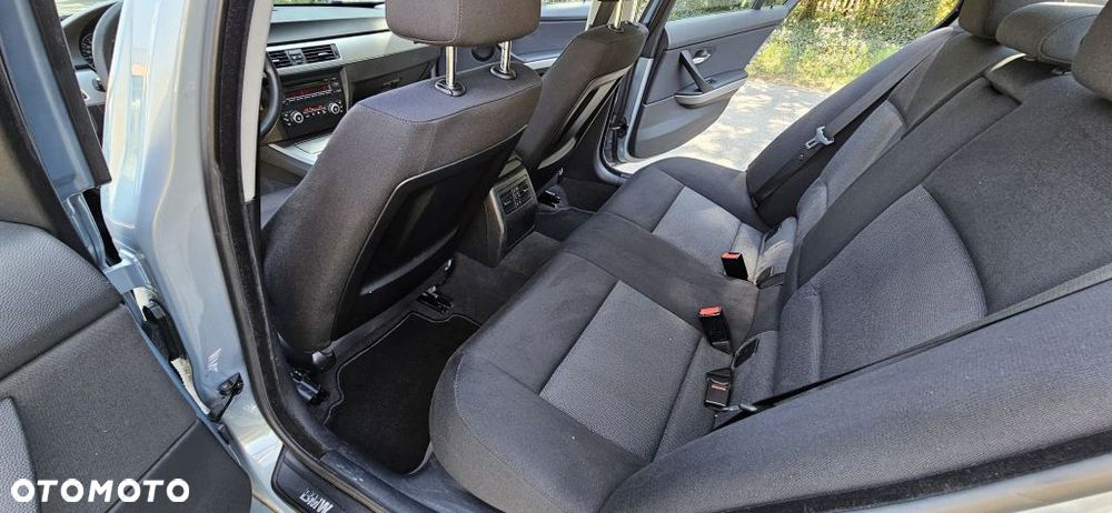 BMW Seria 3 - 11