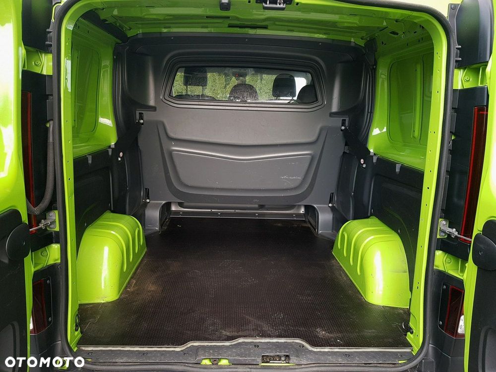 Renault Trafic - 19