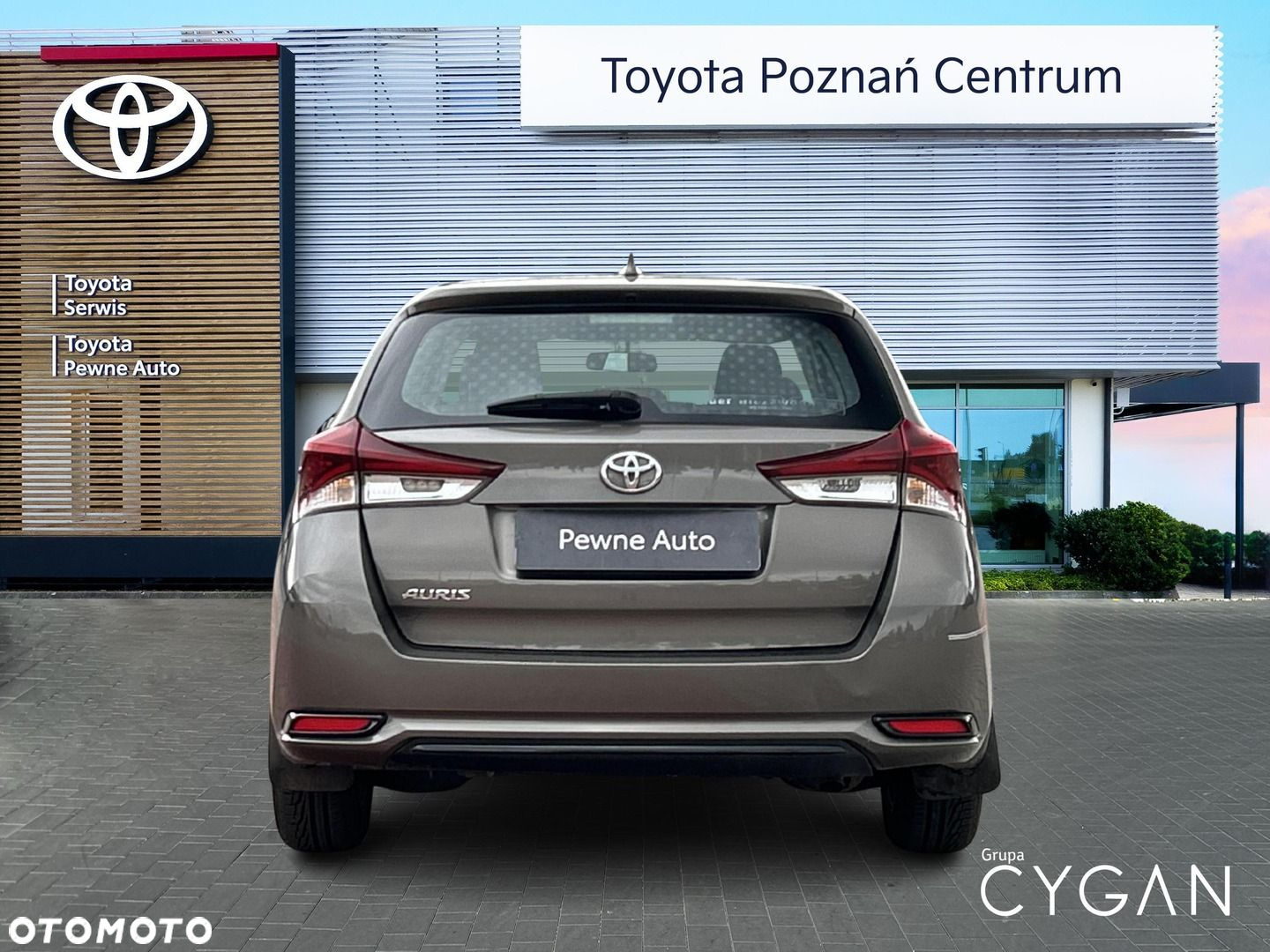 Toyota Auris - 5