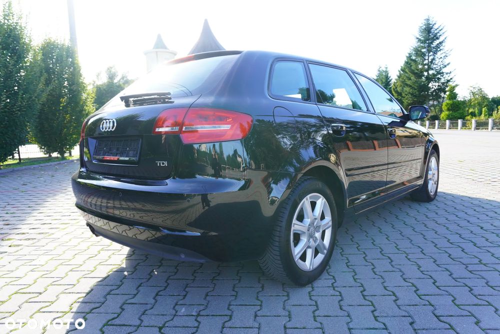 Audi A3 Sportback 2.0 TDI DPF Attraction - 15