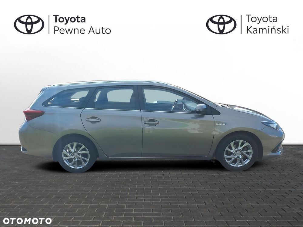 Toyota Auris - 5