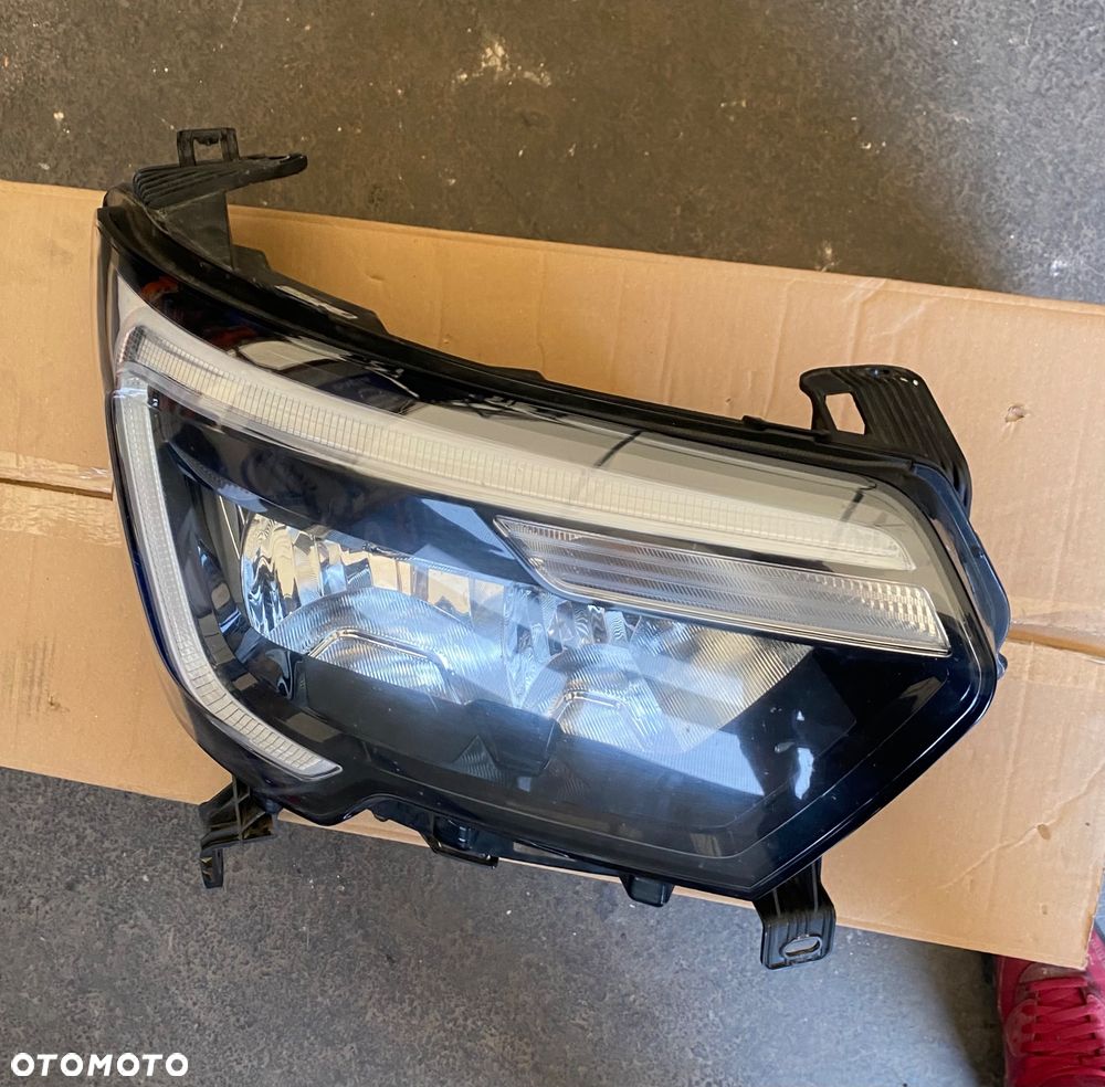 RENAULT MASTER 3 III LIFT 4 IV ORYGINALNA ! LAMPA PRZEDNIA PRAWA REFLEKTOR PRAWY PRZÓD LED Ledowa  Wwa - 5