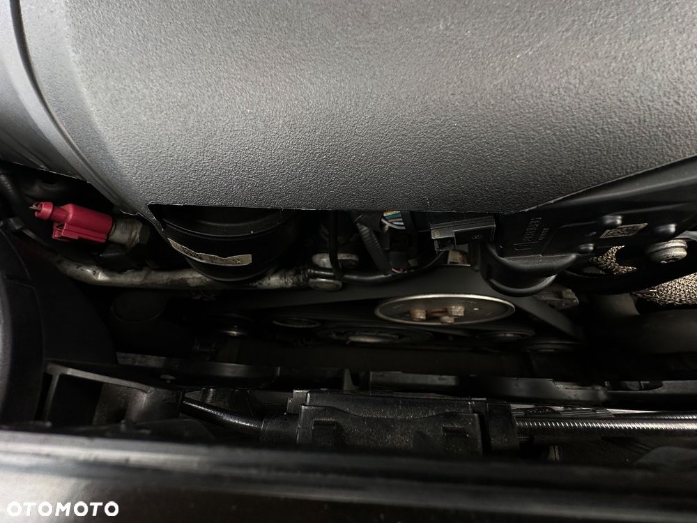 Audi A6 Avant 3.0 TDI Multitronic - 12