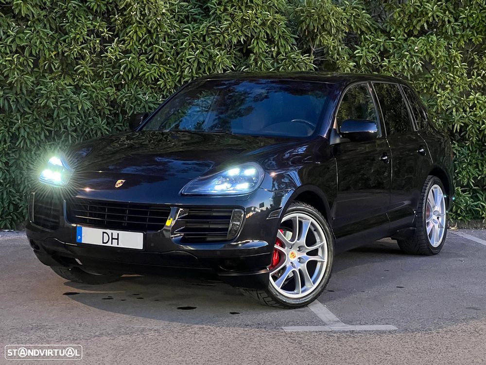 Porsche Cayenne Tiptronic - 1