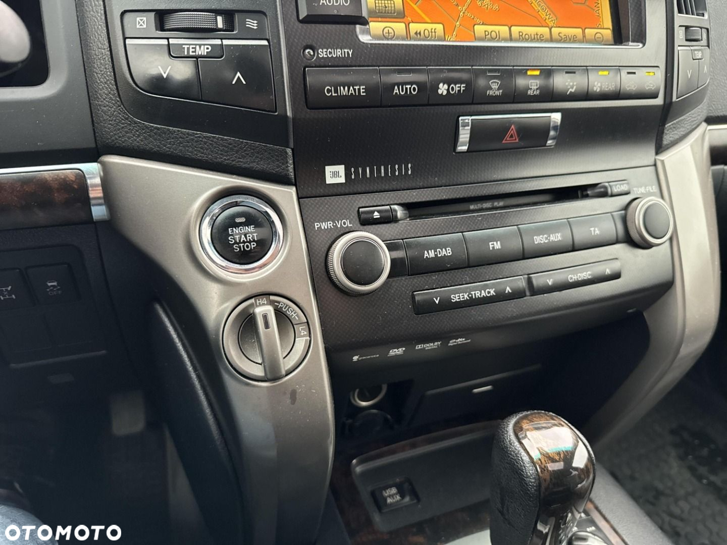 Toyota Land Cruiser - 16