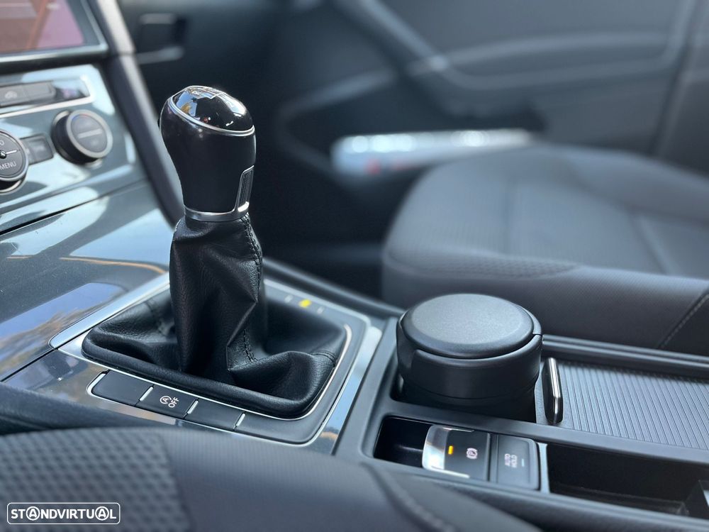 VW Golf Variant 1.6 TDi Confortline - 7