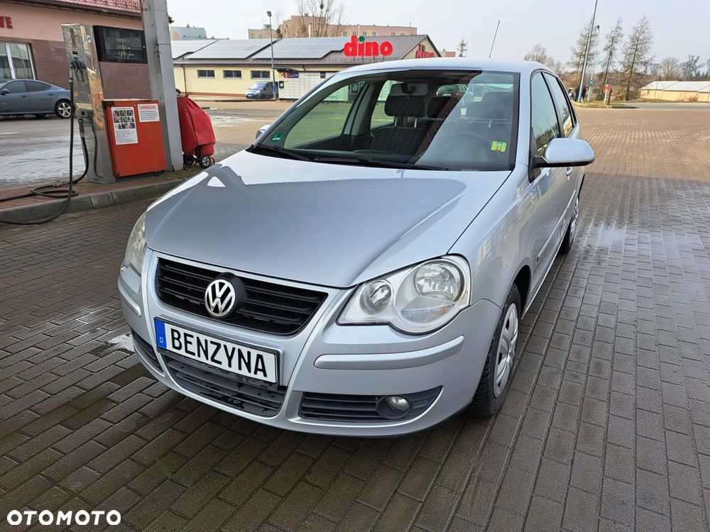 Volkswagen Polo - 2