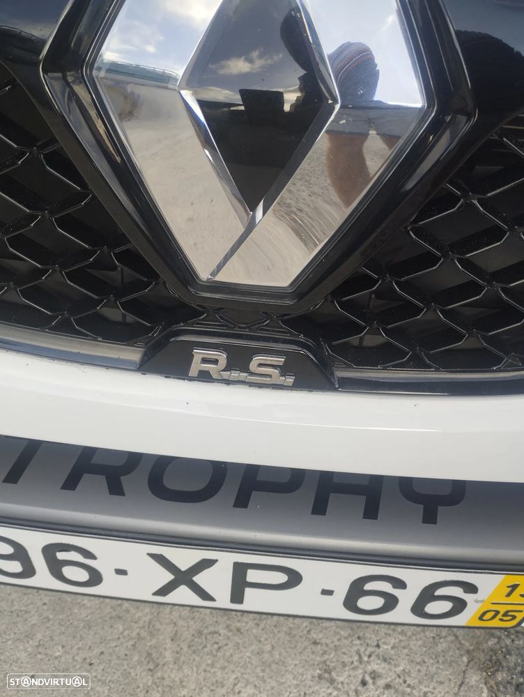 Renault Mégane 1.8 TCe R.S. Trophy - 17
