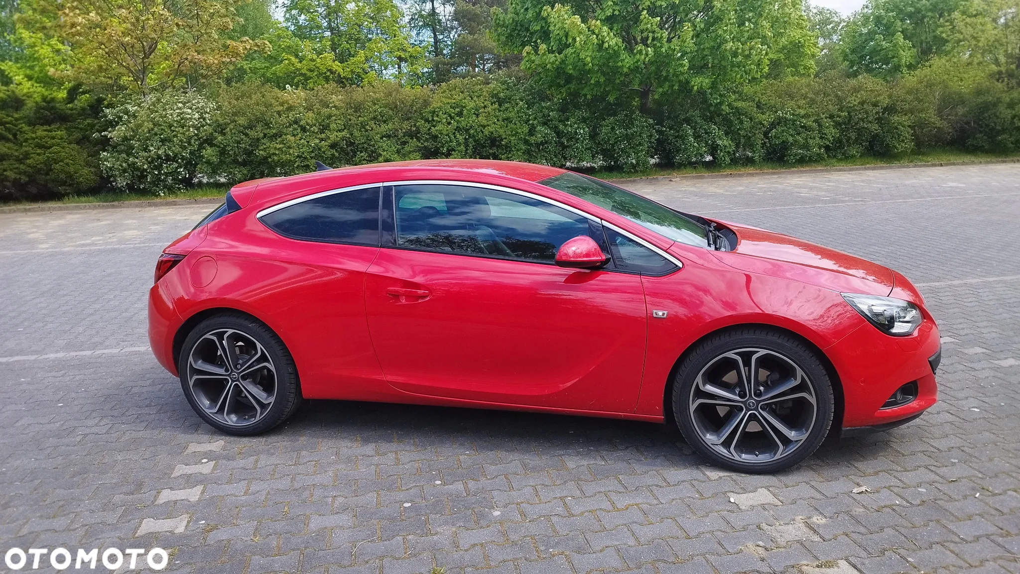 Opel Astra IV GTC 1.6 T Sport - 7