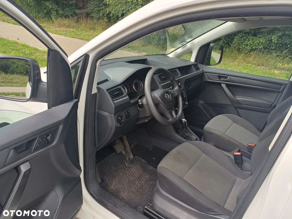 Volkswagen Caddy - 10