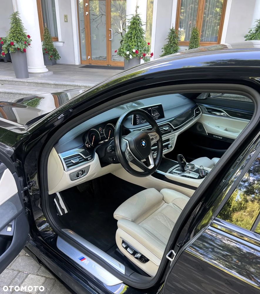 BMW Seria 7 750Li xDrive Edition Exclusive - 15