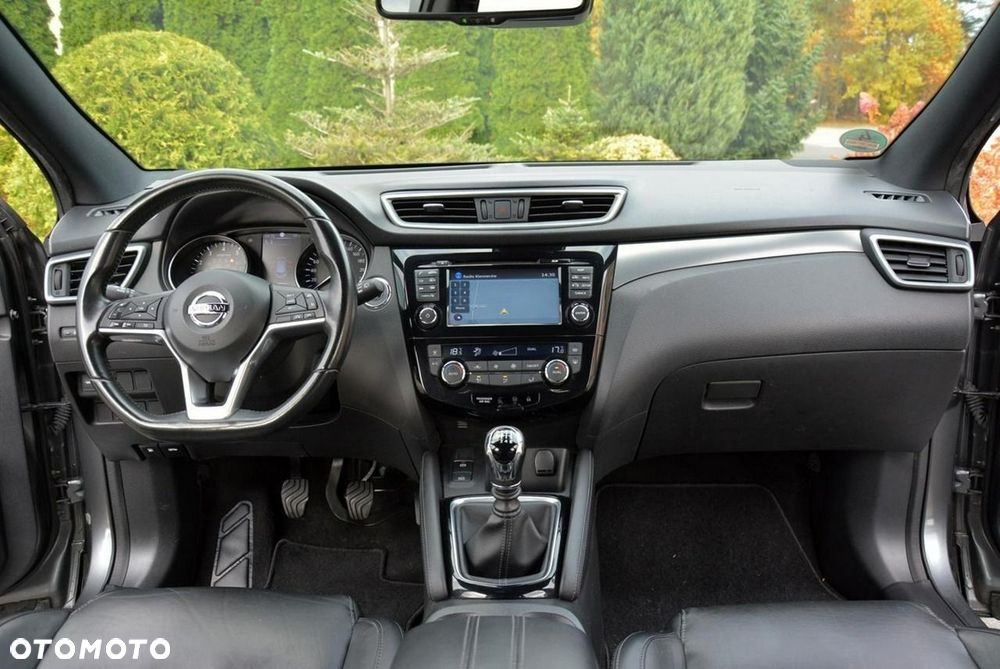 Nissan Qashqai 1.6 DIG-T Tekna+ - 22