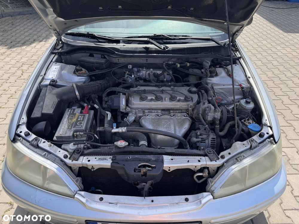 Honda Accord 1.8i LS - 19