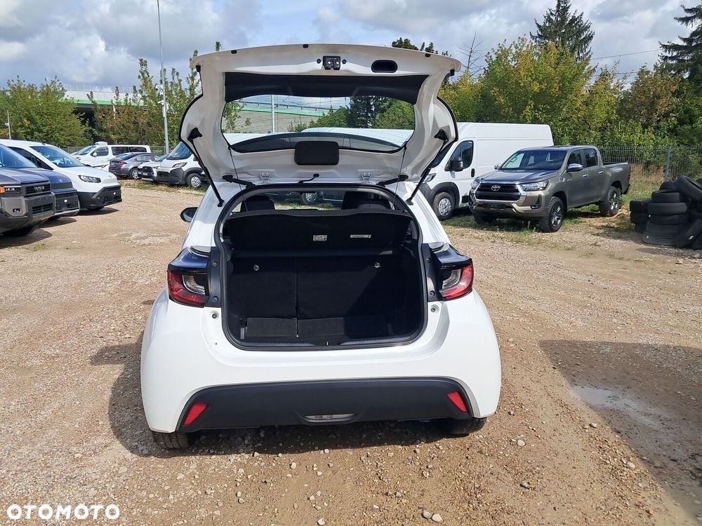 Toyota Yaris Hybrid 1.5 Comfort - 12