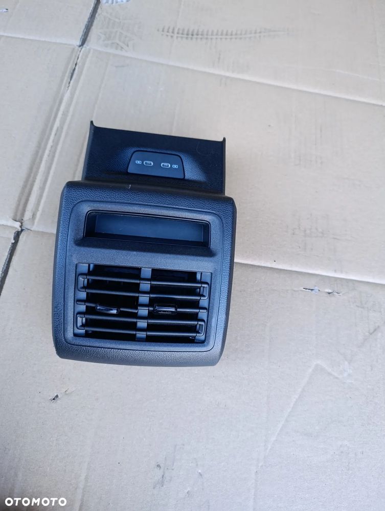 VW GOLF VIII 8 KRATKA NAWIEWU TYŁ TYLNA 5H0864298A - 1