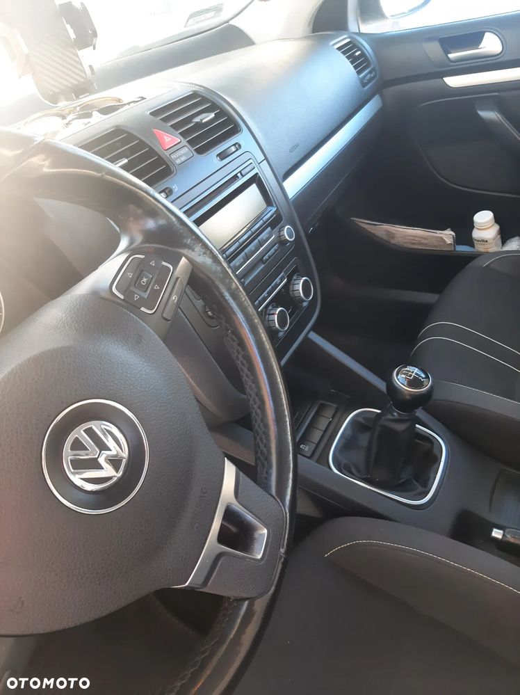 Volkswagen Jetta 1.6 TDI DPF Trendline - 17