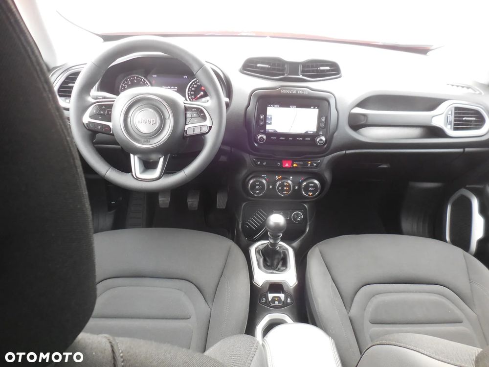 Jeep Renegade - 15