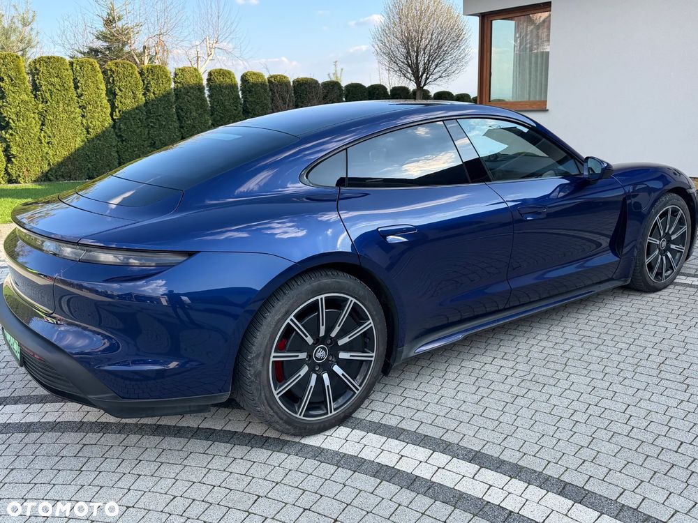 Porsche Taycan 4S - 2