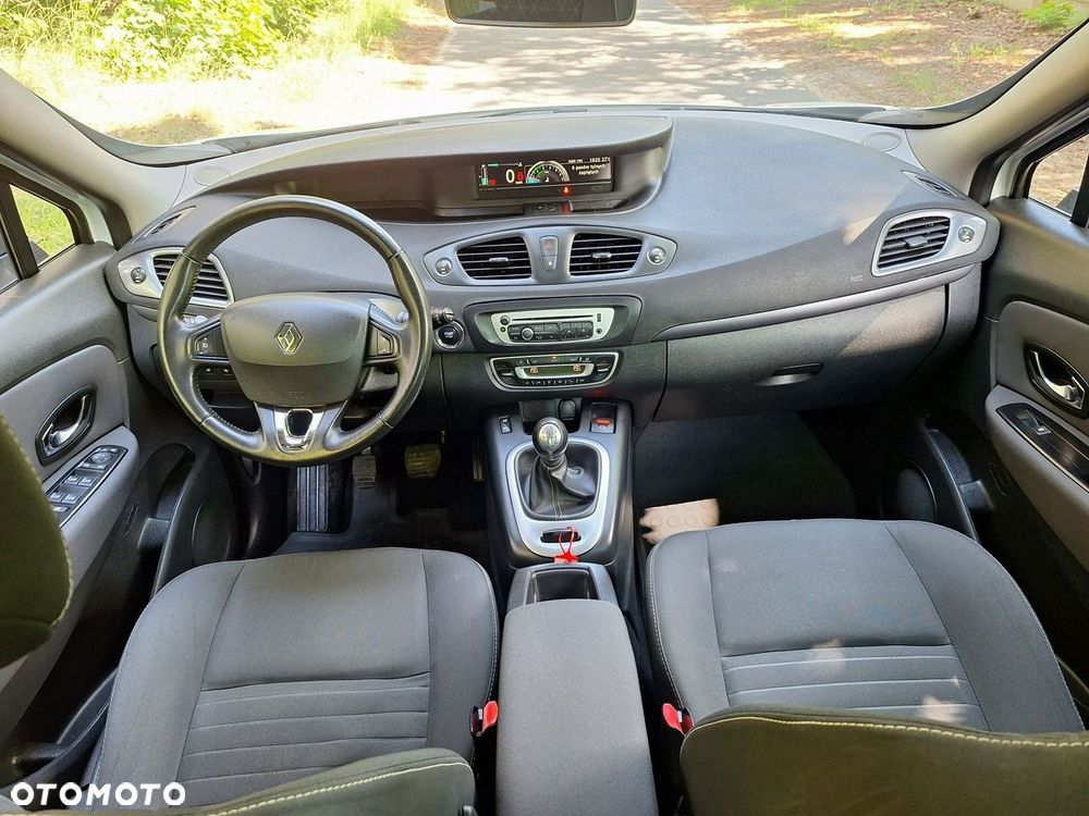 Renault Scenic - 5