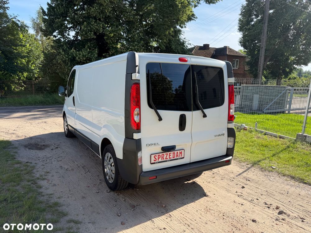 Opel Vivaro - 6