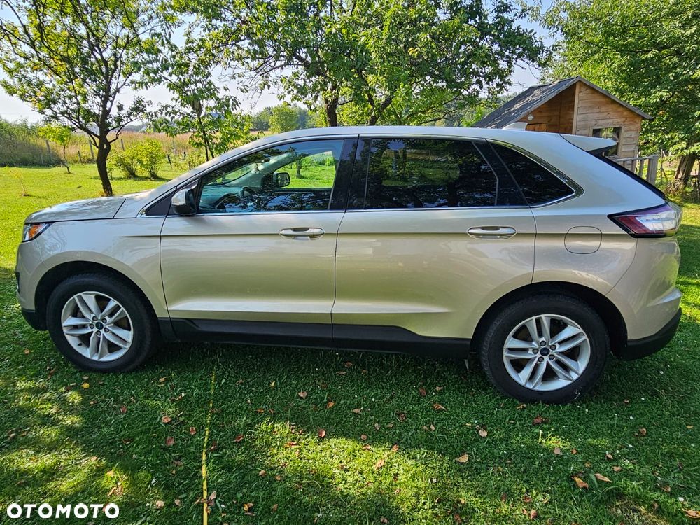 Ford Edge - 4