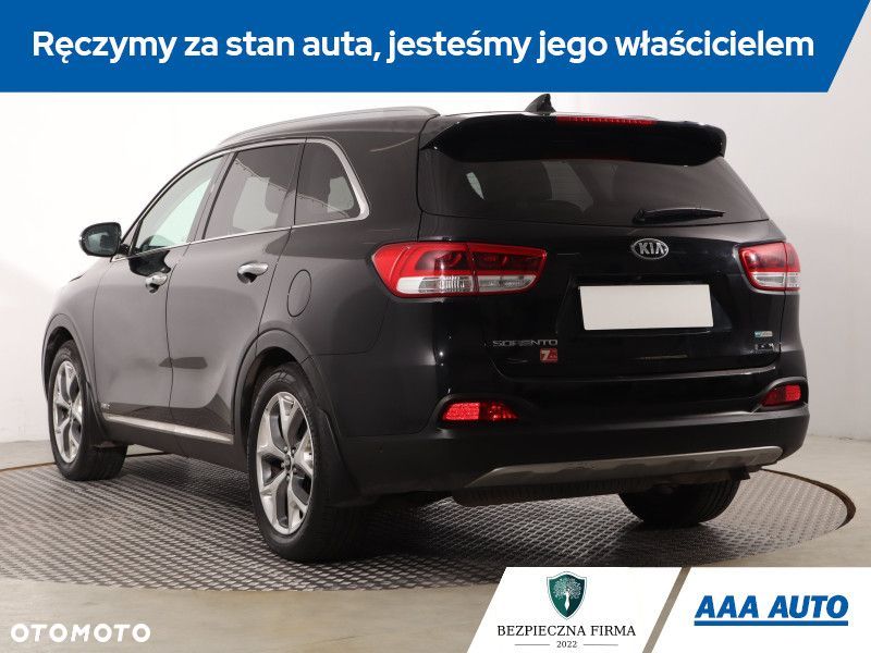 Kia Sorento - 6