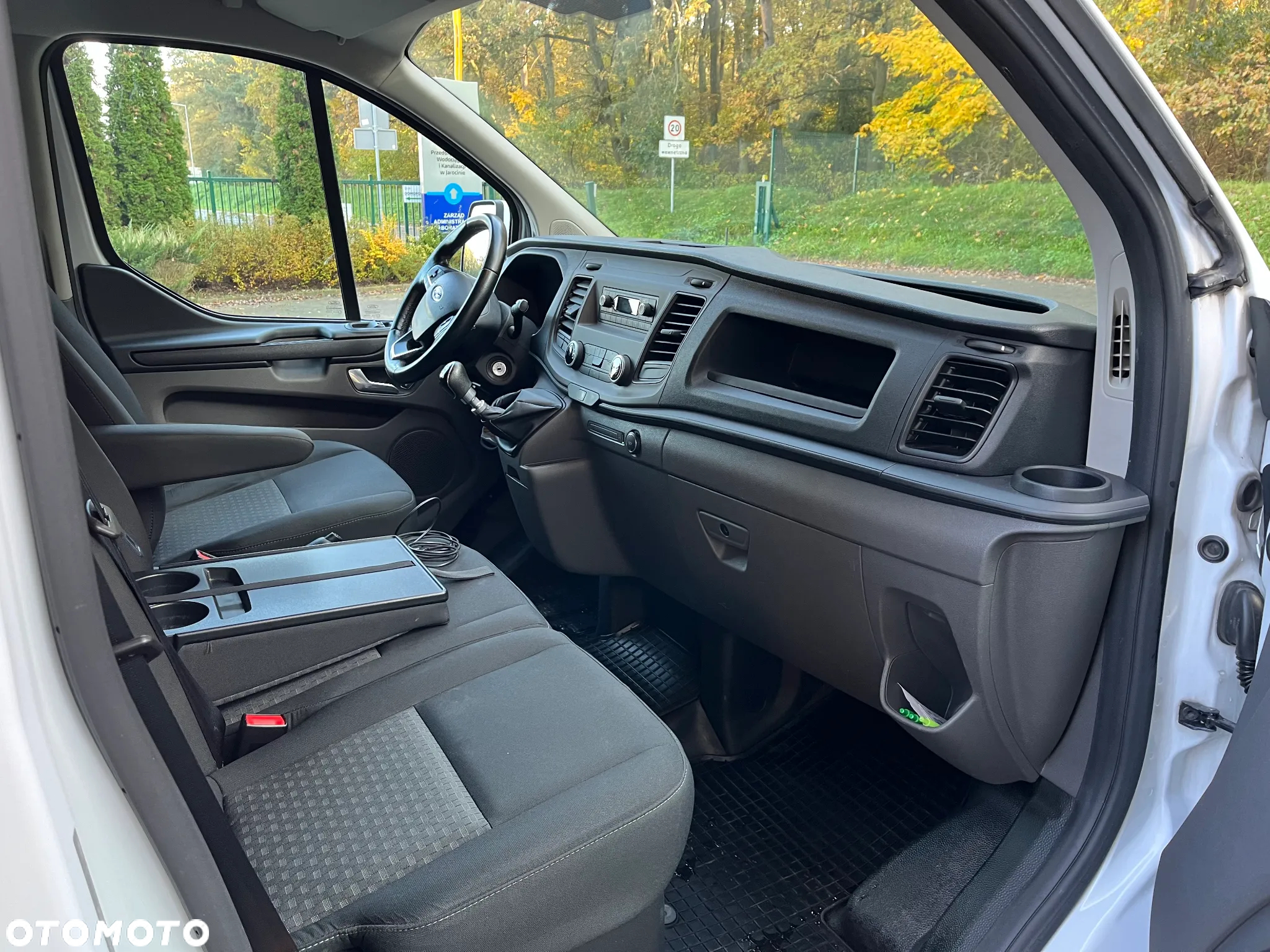 Ford TRANSIT CUSTOM - 15