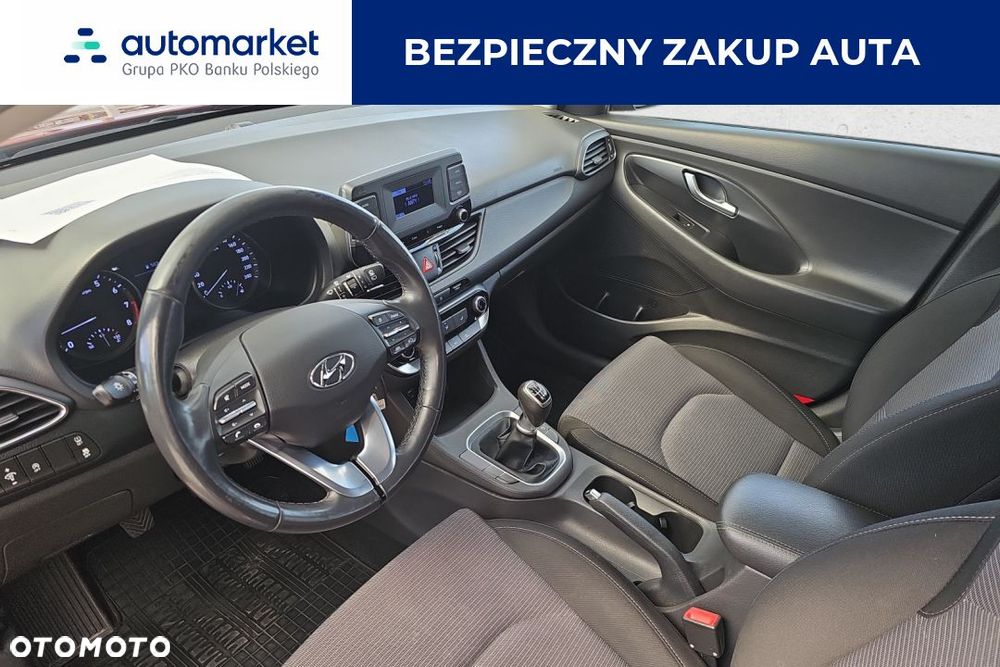 Hyundai i30 1.5 DPI Classic + - 12