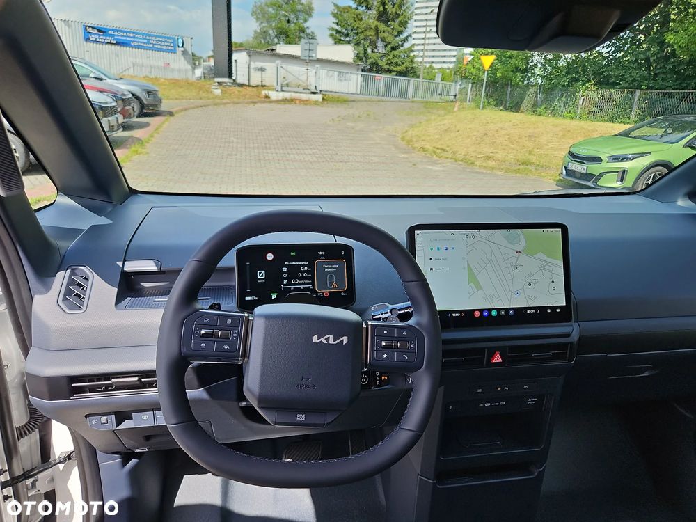 Kia PV5 - 13