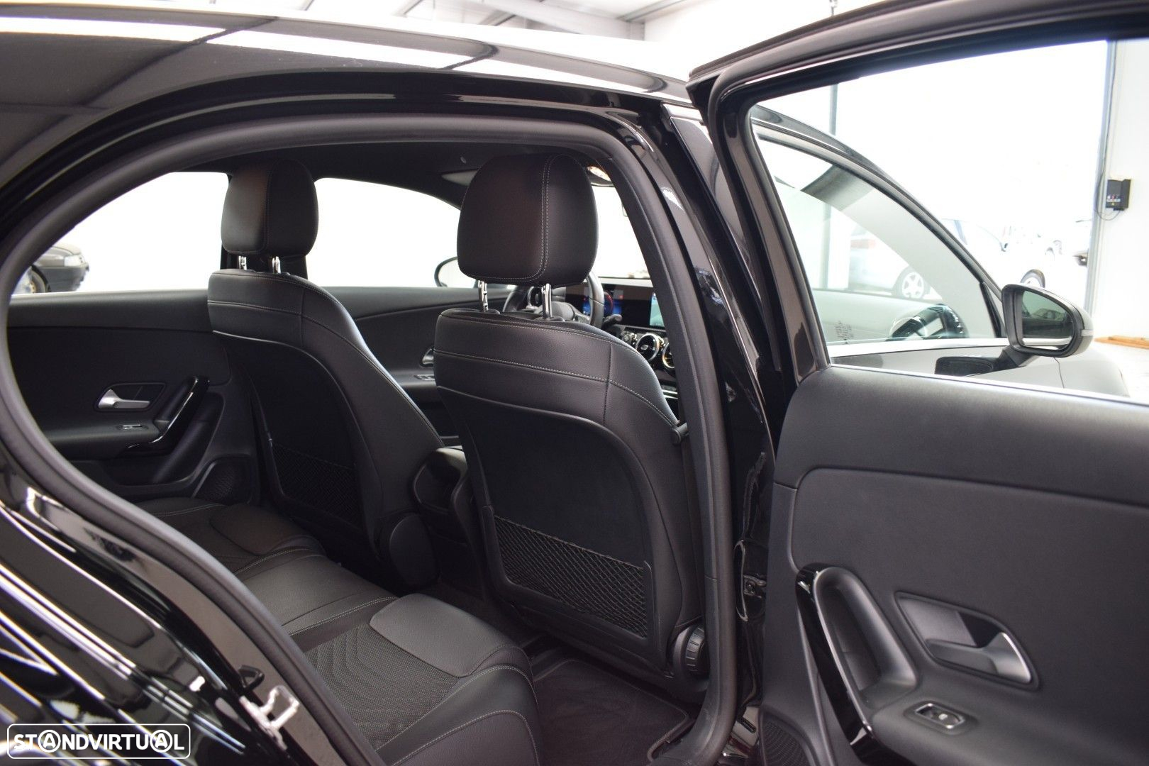 Mercedes-Benz A 180 d Style Aut. - 35