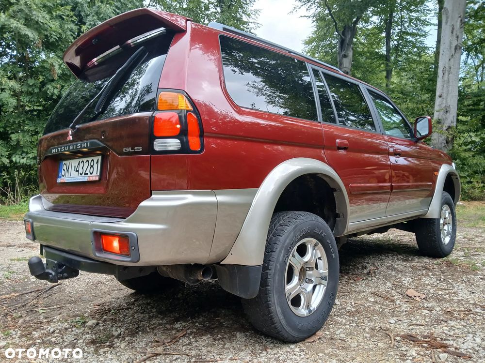 Mitsubishi Pajero - 20