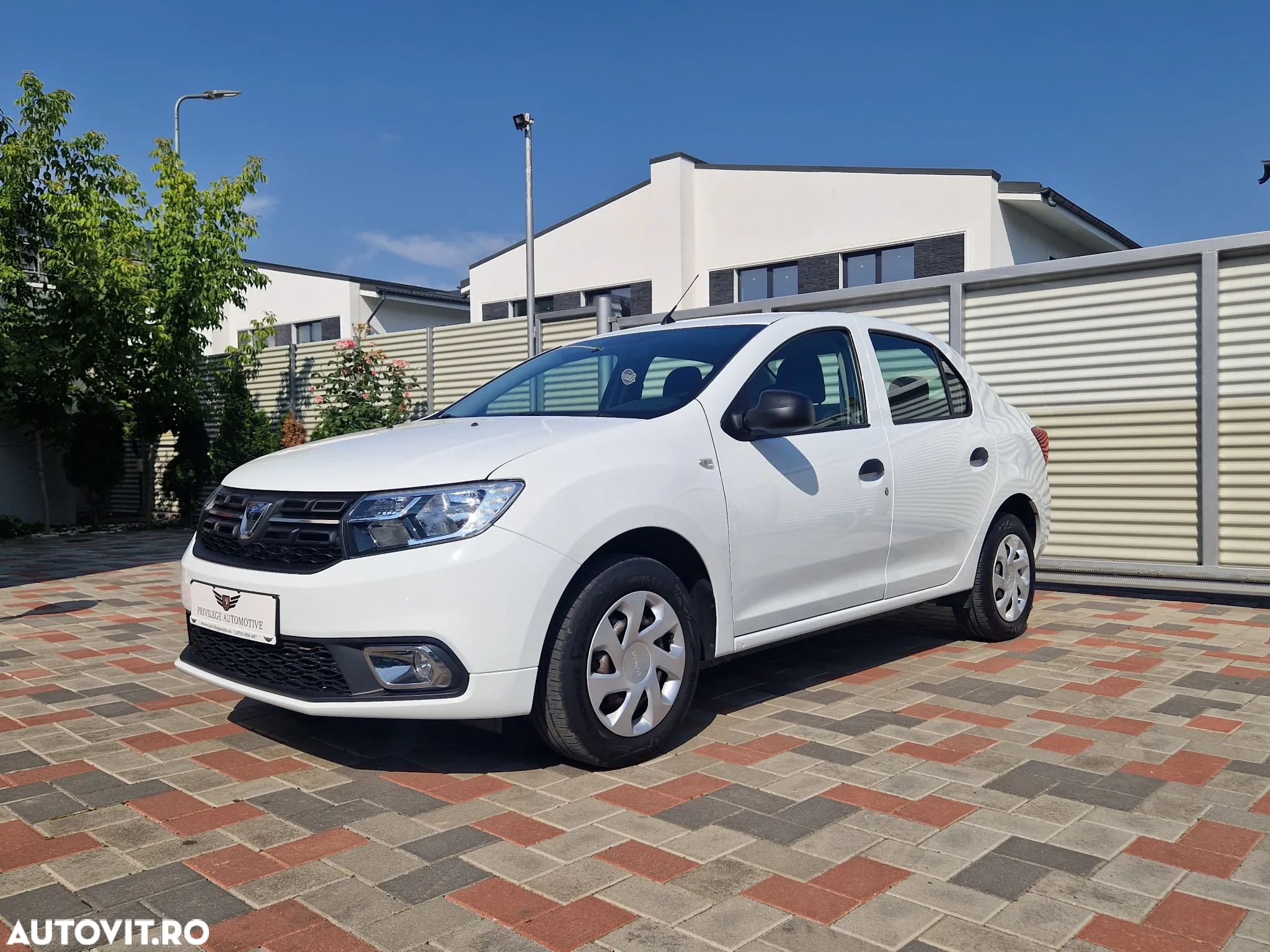 Dacia Logan ECO-G 100 MT5 Comfort - 1