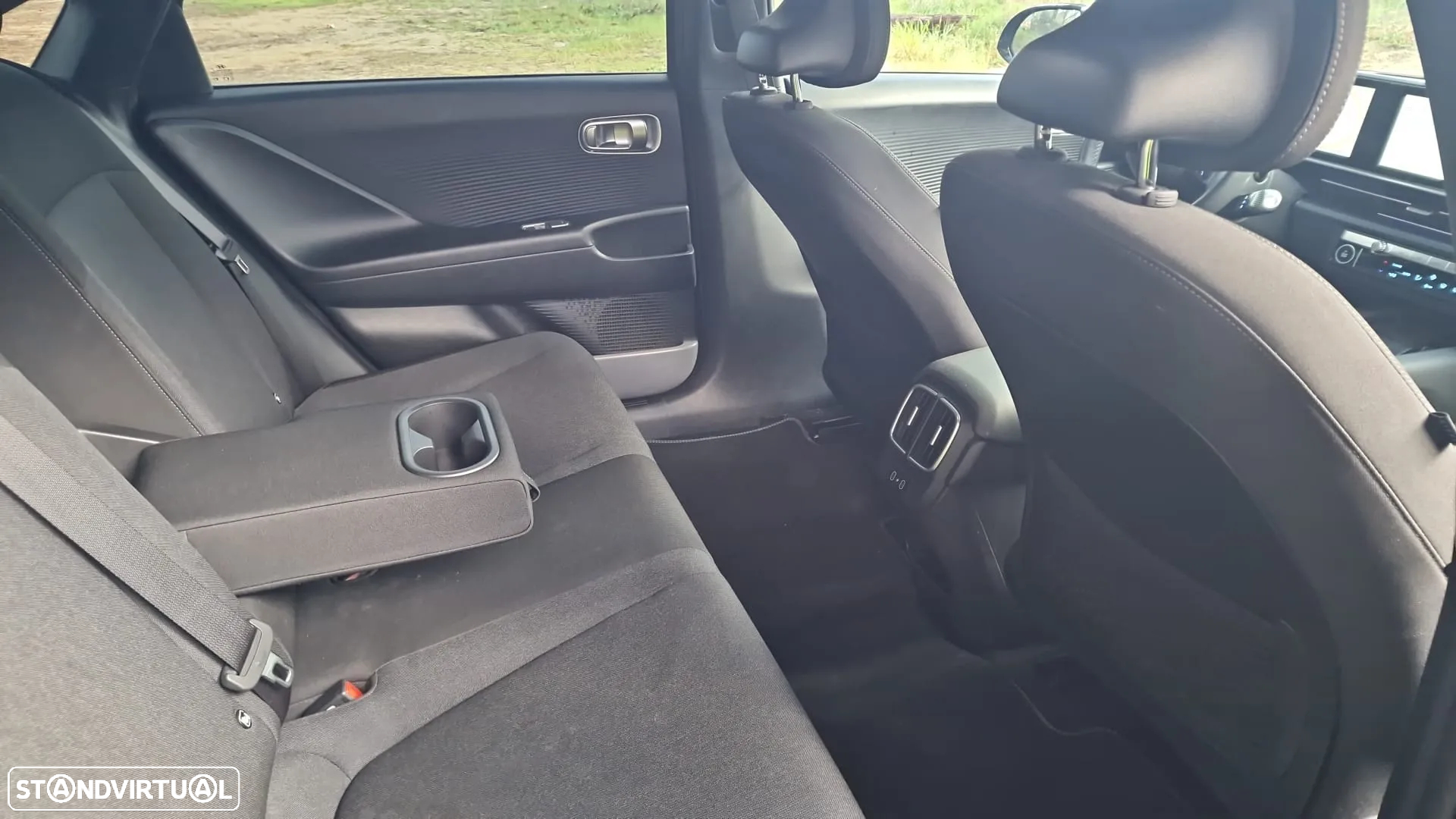 Hyundai Ioniq 6 77 kWh Premium - 8